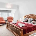 Serviced Apartments Golders Green London Nw11