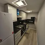 Luxury Flat - With Roof Terrace