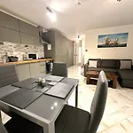 Central London Zone 1 Apartment