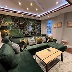 Hyde Park, Oxford St - 2 Bed, 3Bath - Lift