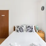 Wood Green Budget Rooms - Next To Mall & Metro Station - 10 Min To City Center