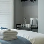 Luxury 6 Bedroom House In Star Street
