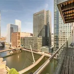 Luxury Penthouse 2 Bedrooms Flat In Canary Wharf