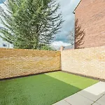 Kings Mews Elegance: City Sparrow\'S Premier 2-Bedroom Residences