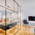 Coleherne Road Residence I