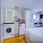 Streatley Apartments