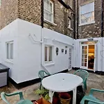 2 Bedroom Home Central London Victoria London