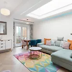 The Pearl - Luxury 5* Home With Park View