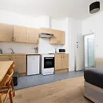Large Studio On Finchley Road 10