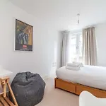 Cosy Central Urban Retreat In Highbury & Islington