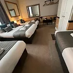 Tudor Court Hotel