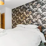 Chic Urban Apartment In Shoreditch 2 Bed 2 Bath
