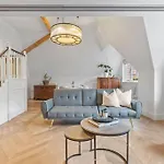 Luxury 3 Bed Flat In Kensington