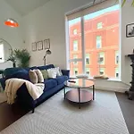 Camden Loft Apartment- 3