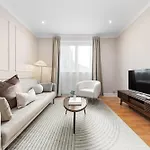 Designer Home In Central London