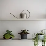 2-Bedroom Minimalist Apartment In Borough