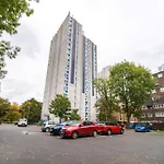 1Bed Elkington