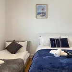 Cosy Private Rooms Near Euston Station, Central London