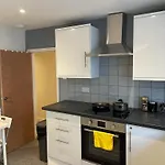 Comfy Private Bedrooms In Euston, Central London