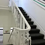Urbany Hostel London 18-40 Years Old