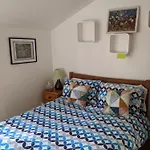 Central And Peaceful Room With Your Own Bathroom