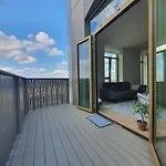 Cozy Room With Private Bathroom In Luxurious Flat