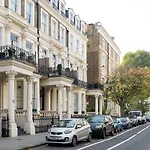 Pleasant Earl\'S Court Apartment Near Hyde Park By Underthedoormat