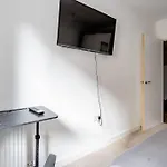 Charming Room In The Heart Of London