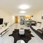 Huge Fully Equipped Studio 1 Min From Tube Station