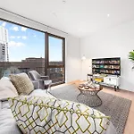 Central London New 2 Bedroom Flat Riverview Balcony