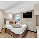 Serene Bliss: Perfect Studio For 2
