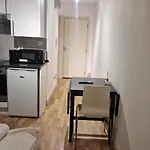 Cosy Studio Flat In London Camberwell