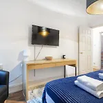 Lovely Airconditioned One Bed In The Heart Of Covent Garden
