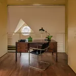 Stylish 1 bedroom in Covent Garden with terrace