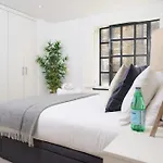 Trafalgar Sq 1 Bedr, 3 Beds Sleeps 6
