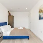 Urban Luxe Retreat