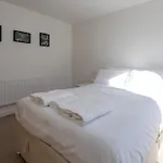 Bright & Airy 1 Bedroom Apartment In Trendy Peckham