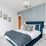 Chic 1 Bed Flat Zone 2 Hampstead Swiss Cottage