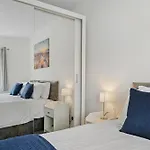 Lux Modern 2Bd Apt Near Central London & Heathrow Easy Fast