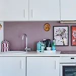 Stylish Notting Hill Photographers Apartment