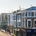 Stylish Notting Hill Photographers Apartment