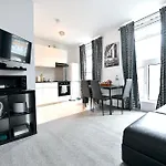 City Central Apartments