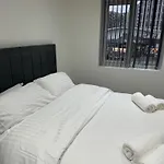 Fully Furnished 1 Bedroom Flat