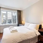 1Br Chic Covent Garden Retreat