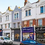 Unique 1 Bedroom Flat