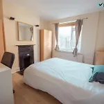 Great Central London Flat