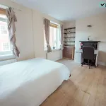 Great Central London Flat