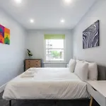 St John\'S Hill Duplex