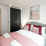 V10 Superluxury-Central-Powerstation-Bigben-2Bedrooms2Bathrooms-Londoneye