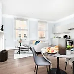 Cozy 1 Bedroom Flat In Greater London